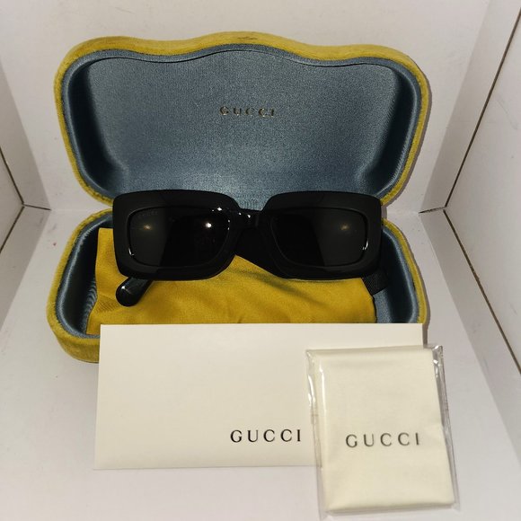 GUCCI SUNGLASSES GG0811S